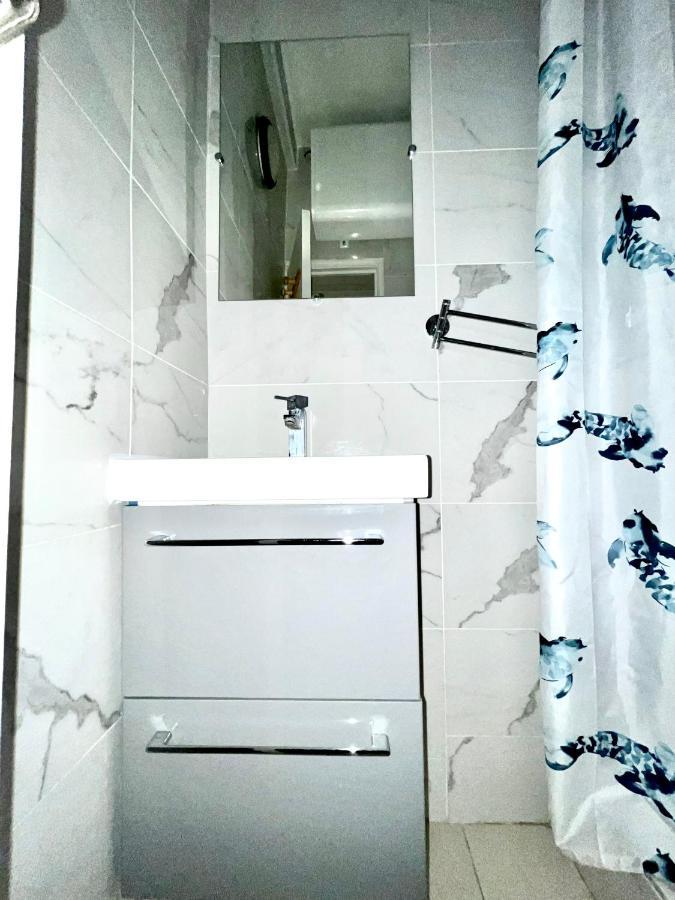 Dream Dwell Paris- The 6Th District Paris Historical Apartment Near Montparnasse Luaran gambar