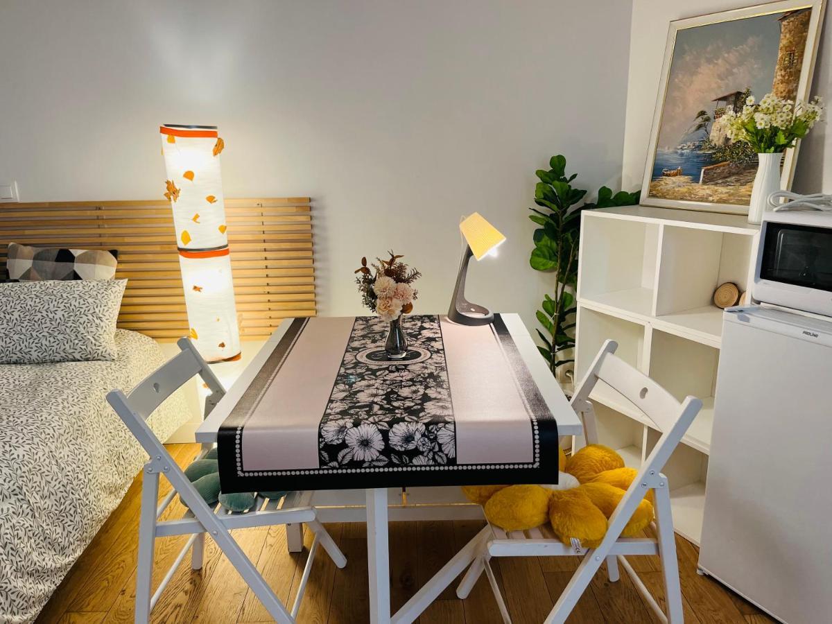 Dream Dwell Paris- The 6Th District Paris Historical Apartment Near Montparnasse Luaran gambar